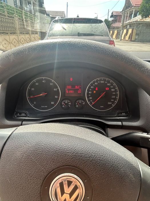 Doar Vând Golf 5