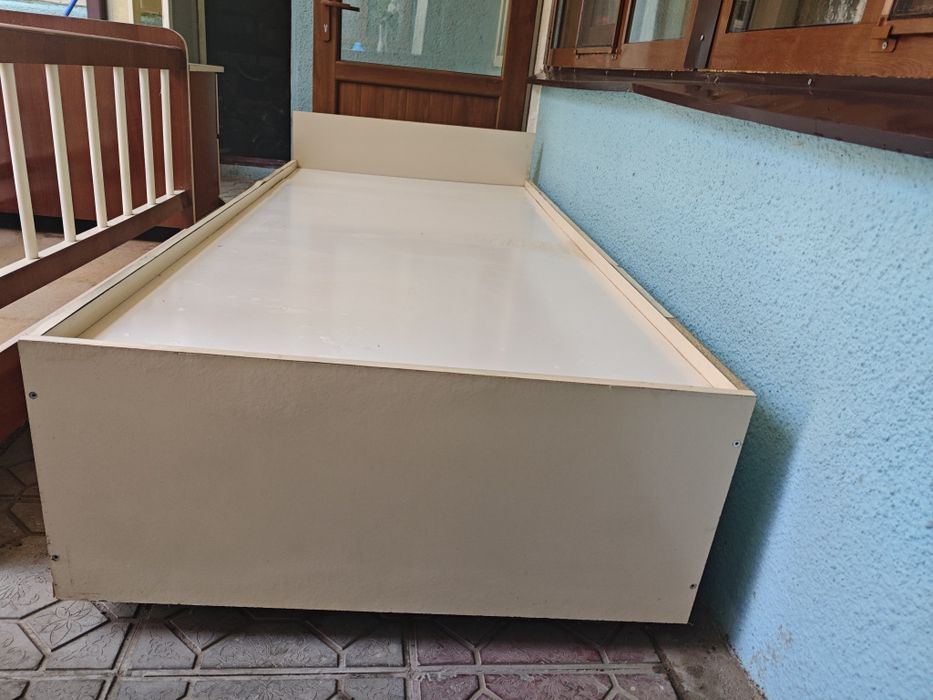 Продается Кровать