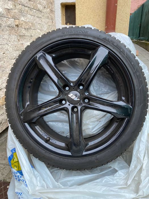 Hankook anvelope jante 235 40 R18 iarna
