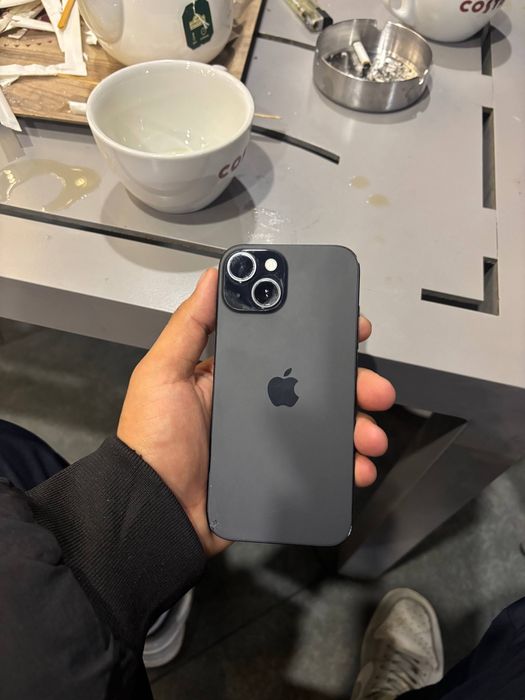 Продается телефон в идеальном состоянии iPhone 15