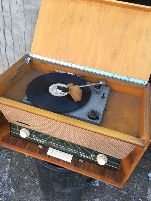 Aparat radio  pik-up