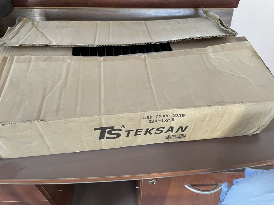 Прожектор 300в