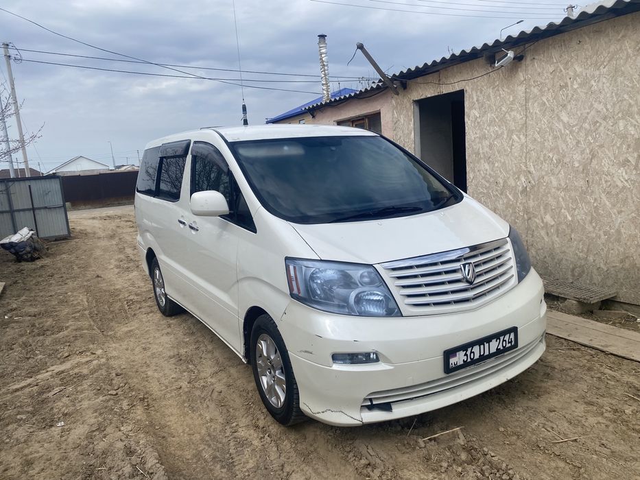 Тайота альфарт минивен