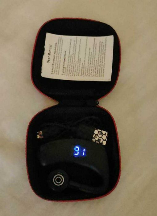 casca hands free cu bluetooth si functie de telecomanda foto