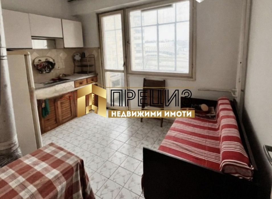 Продажба 3-стаен гр. Шумен - 5-ти полк 83m² - снимка 5