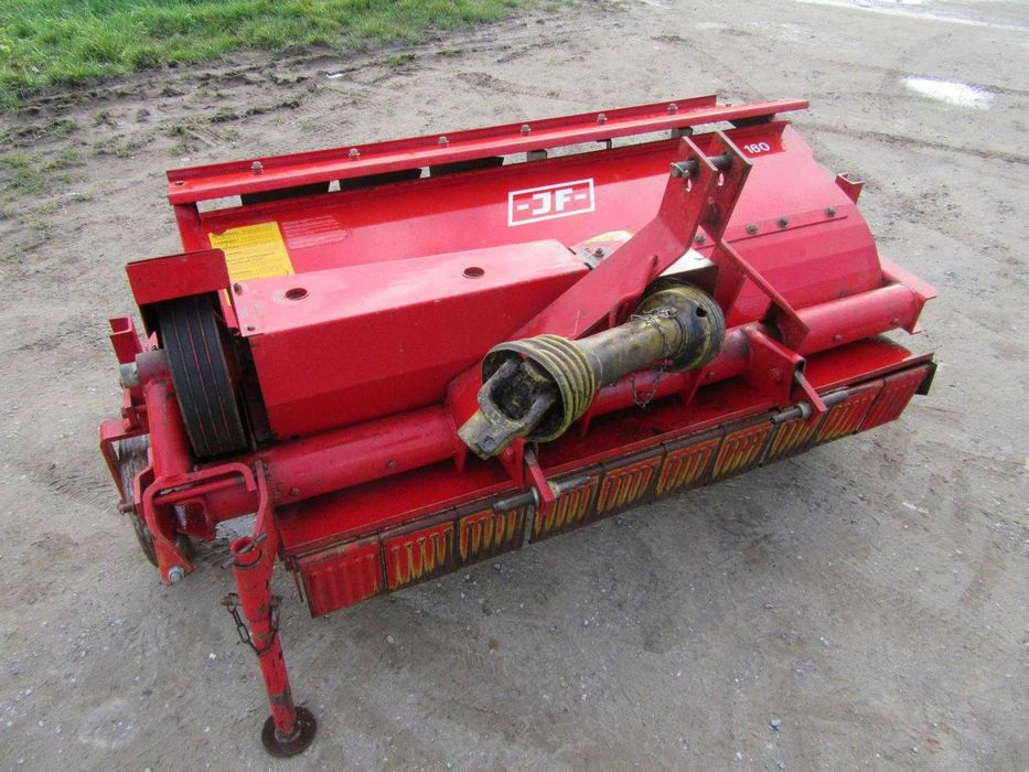 Tocatoare Taarup resturi vegetale paie iarba Siloz vrej cartofi coceni porumb latime 1,25 1,40 1,50 1,60 2,10 Fiat 7- 80 Fiat 80 90 Fiat 640