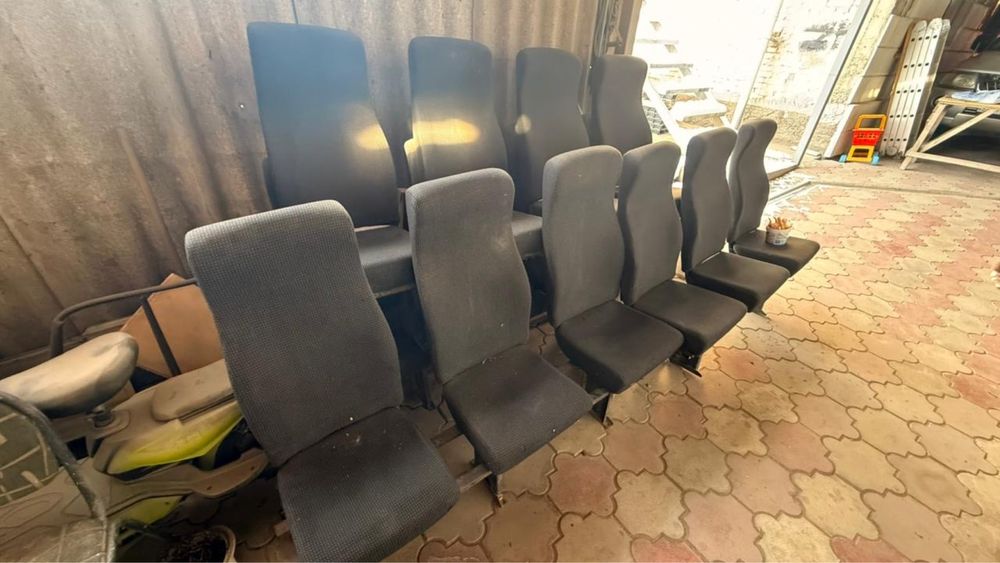 Продам Сиденья от автобуса