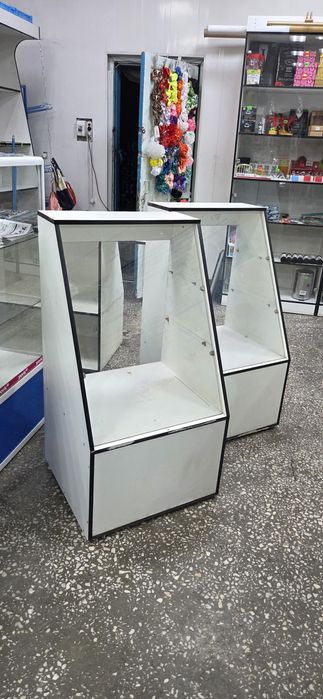 Продам стеллажи б/у