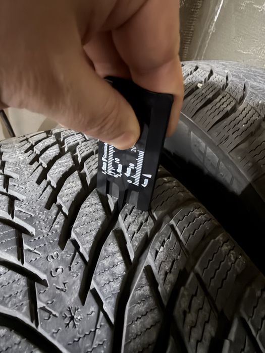 Зимни гуми Nokian Snowproof P 205/55 R17