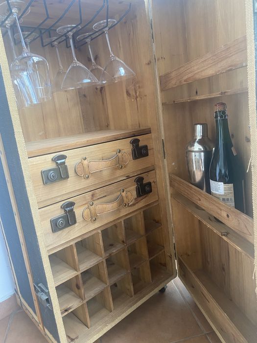 Minibar lemn si piele - stil industrial