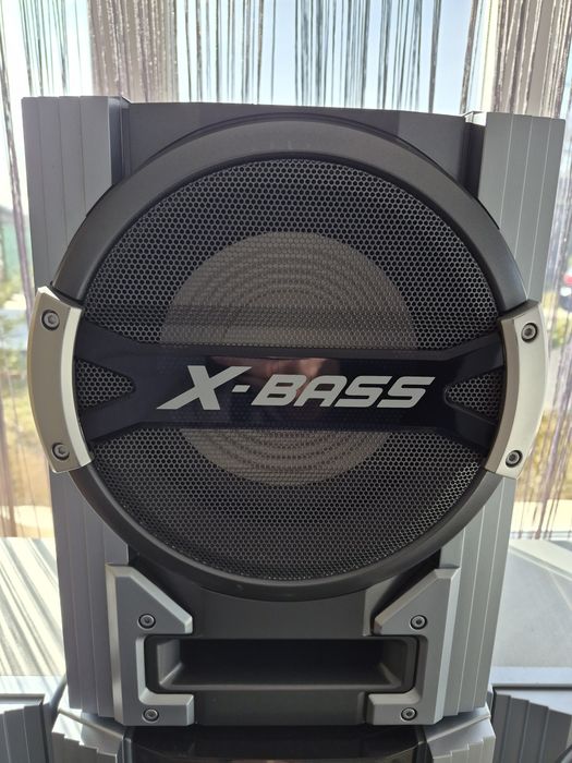 Vând sistem Sharp CD-SW200H