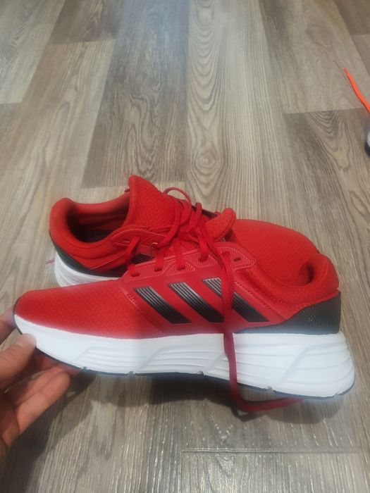 Кроссовки Adidas