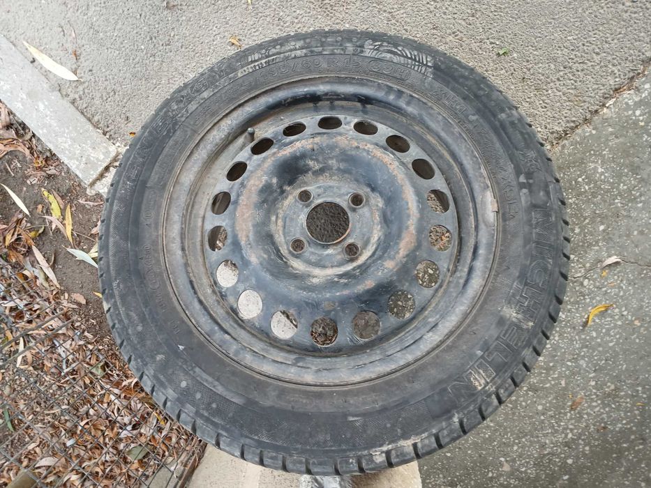 Cauciuc si jantă autoturisme
