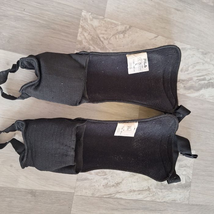 Apărători de fotbal Fila mărimea L