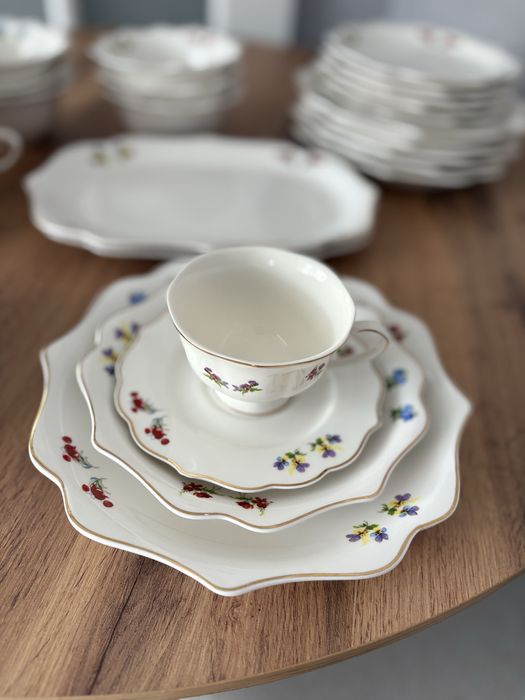 Продам сервиз на 6 персон!