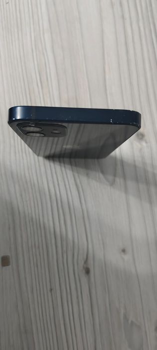 Срочно продам Iphone 12