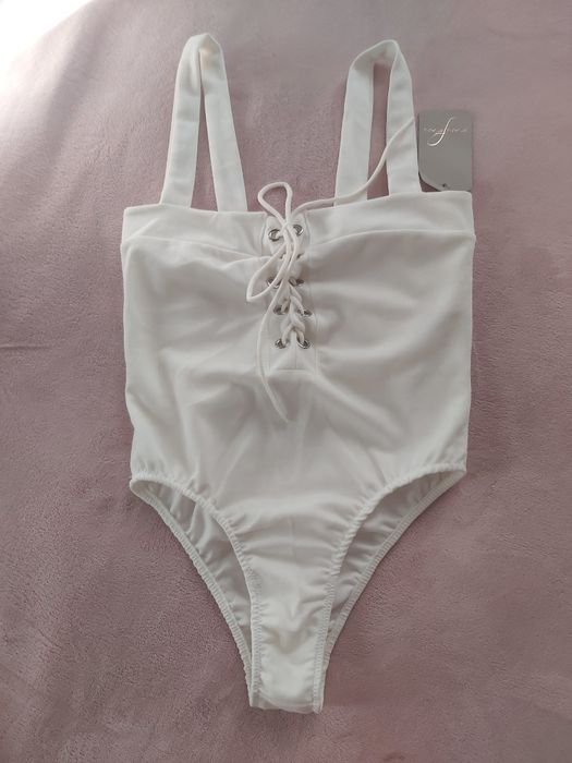 Продам новый купальник размер M