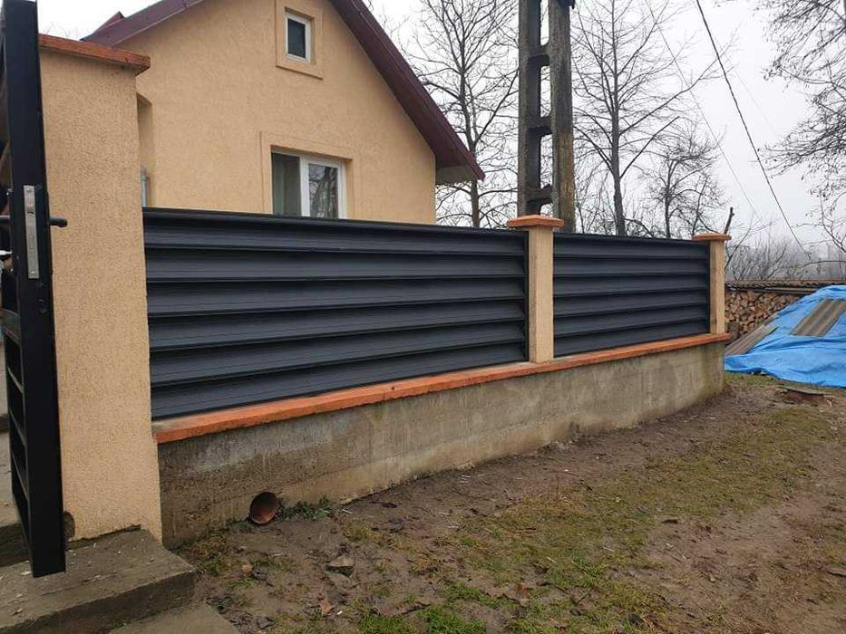 Garduri si porti din panou stil jaluzele, sipca metalica, plasa si BCA