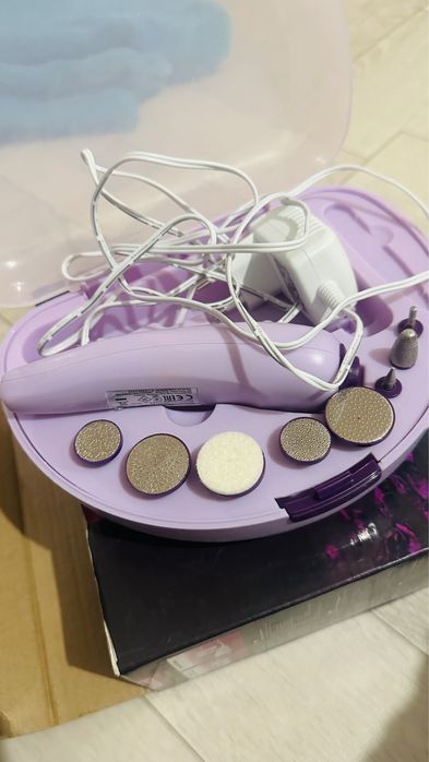 Продам маникюрный набор