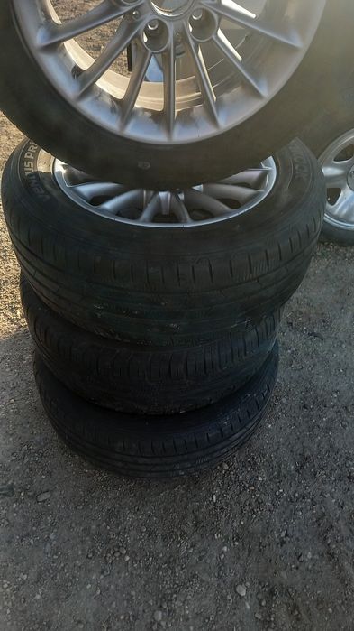 Шины с дисками..