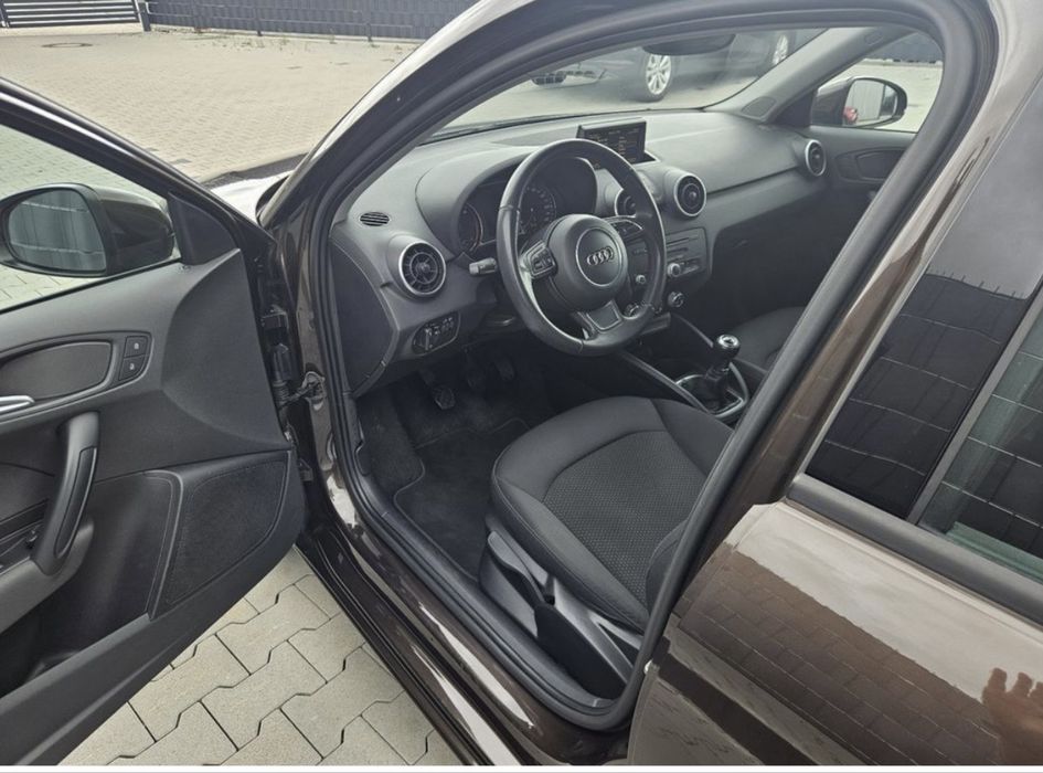 AUDI A1 an 2013 motor 1,6tdi INMATRICULAT