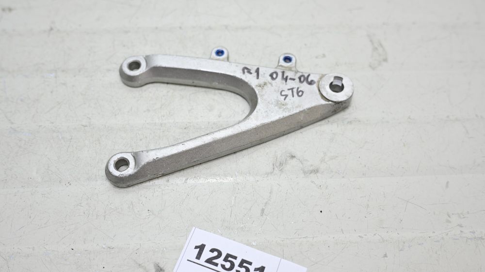 Suport Scarita Pasager Spate Stanga Yamaha R1 2004 - 2006