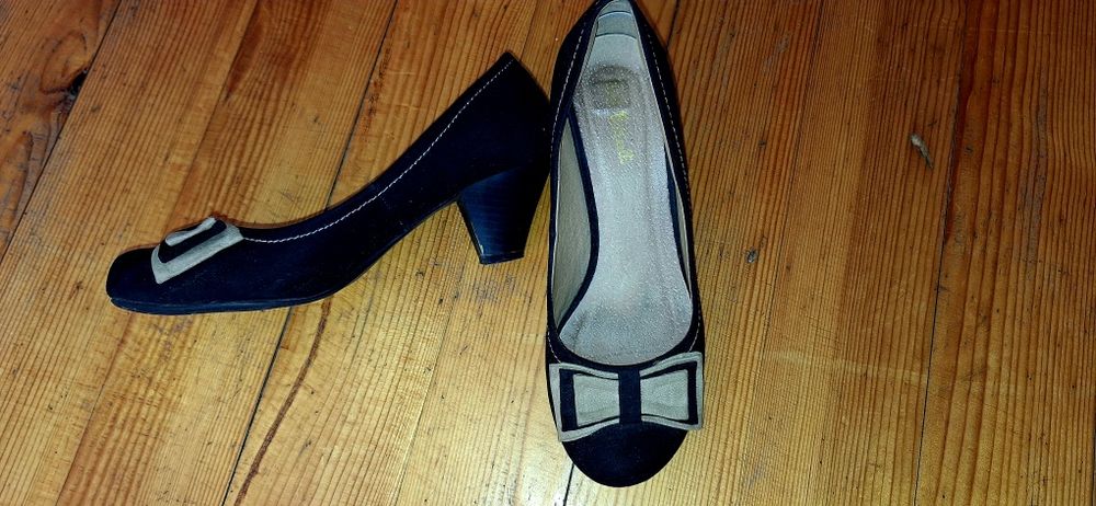 Официални дамски обувки