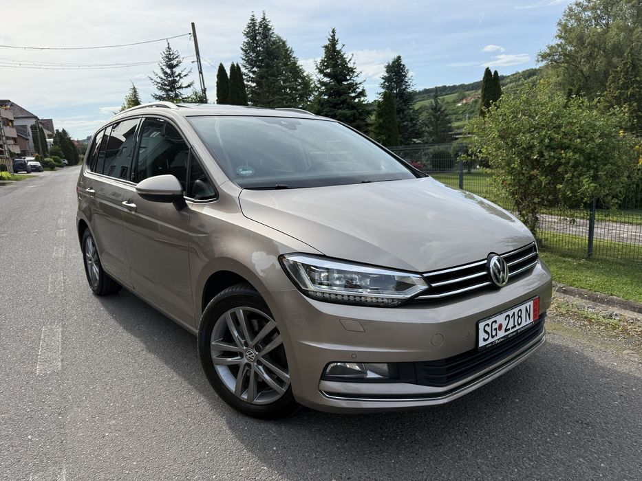 Vw Touran 2017 Dsg LED Pano 7 loc