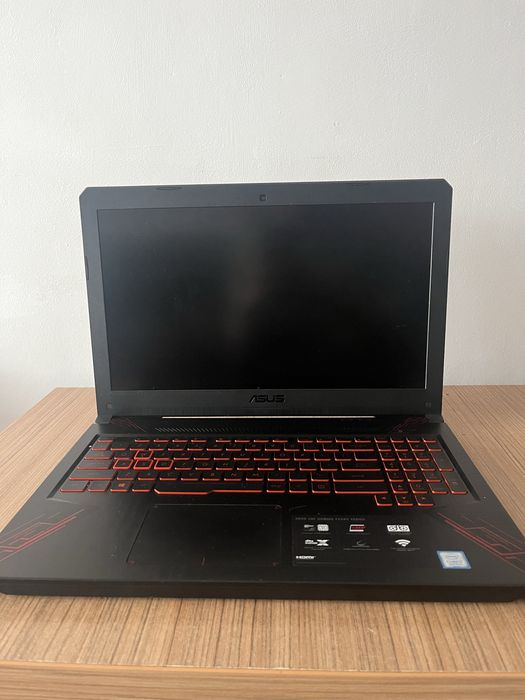 ASUS TUF Gaming FX504