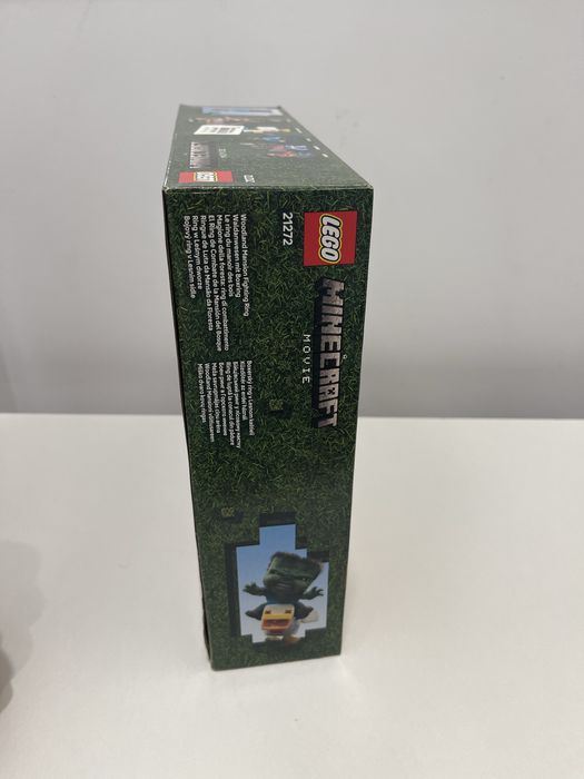 LEGO Minecraft Woodland Mansion Fighting Ring