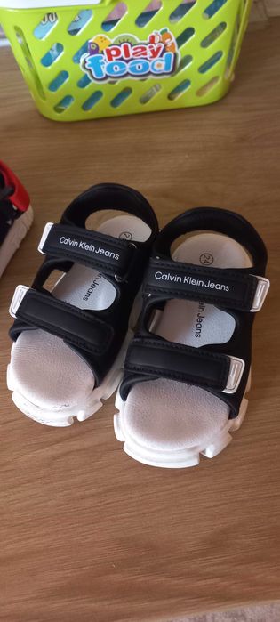 Детски сандали 24 номер