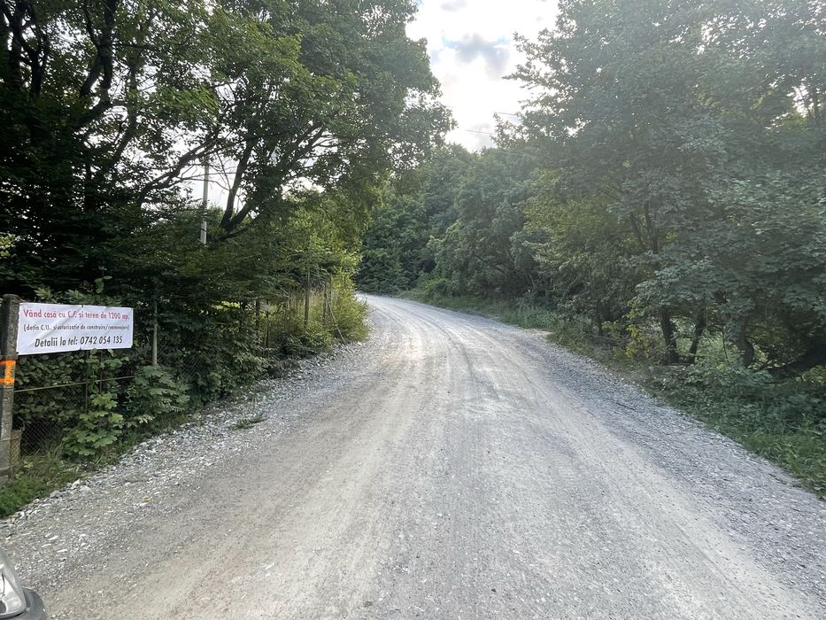 Vand schimb Casa cu AC si 1200 mp teren strada uliului, hoia