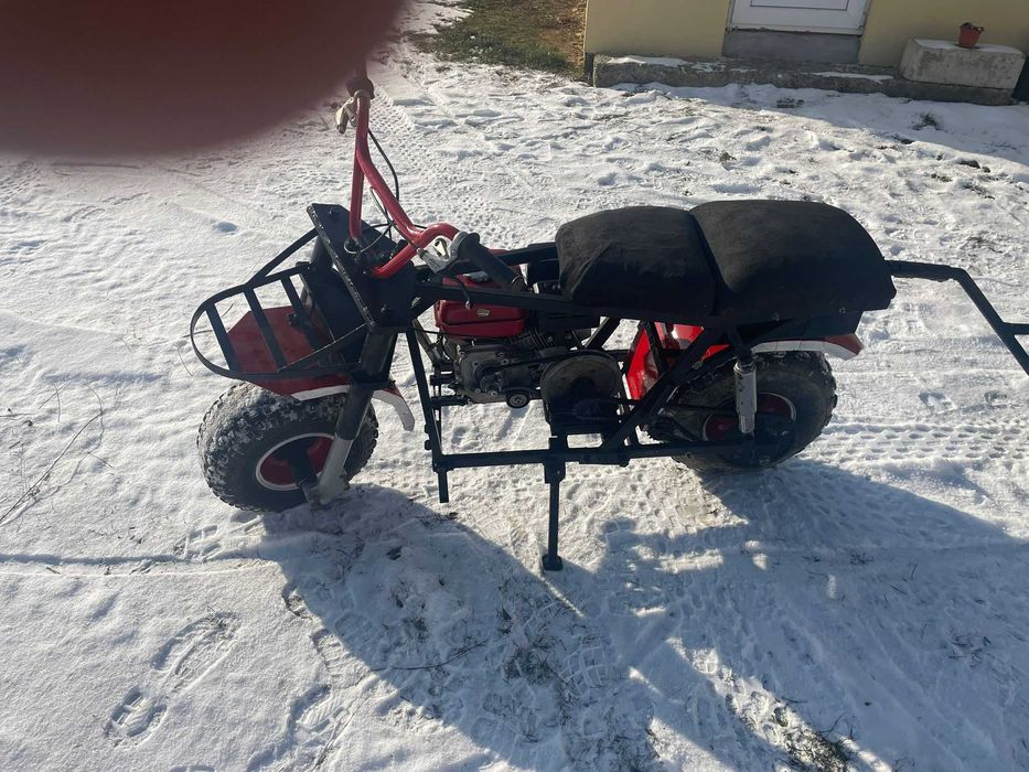 SCUTER Vehicol - Utilitar - Artizanal cu remorcuta.