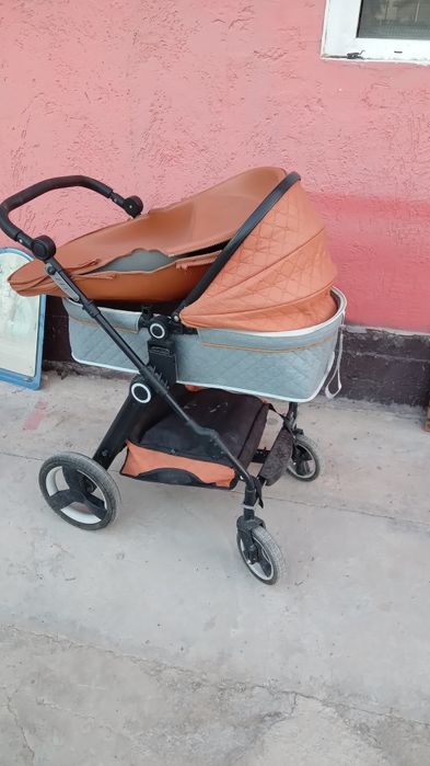 Продаётся коляска 2 в 1