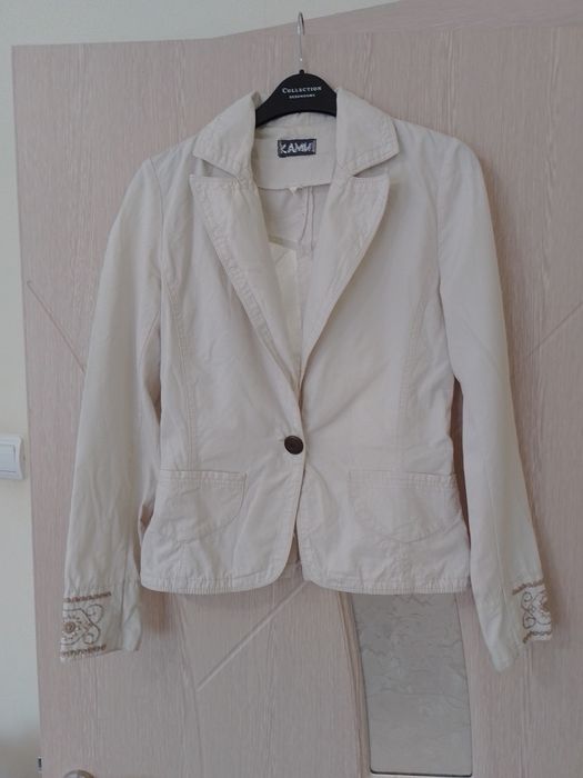 Лот 2 пролетни сака размер S