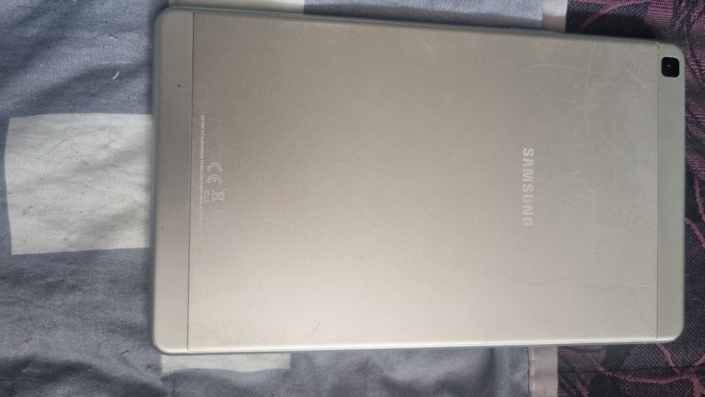 Таблет самаунг  а8