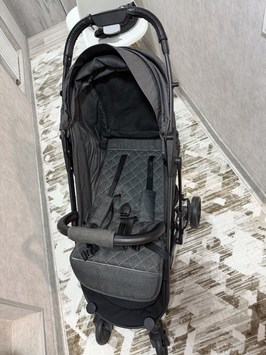 Коляска детская от 0 до 4 лет