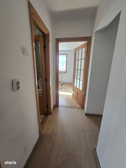 Vând spațiu comercial zona Garii!