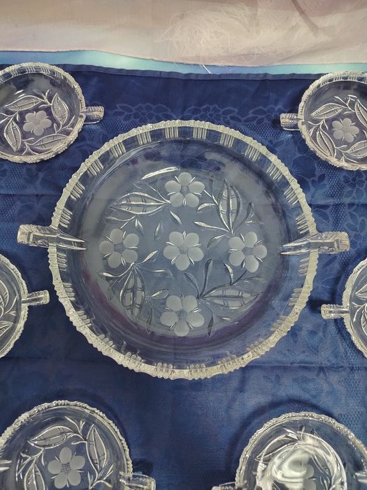 Нов кристален сервиз