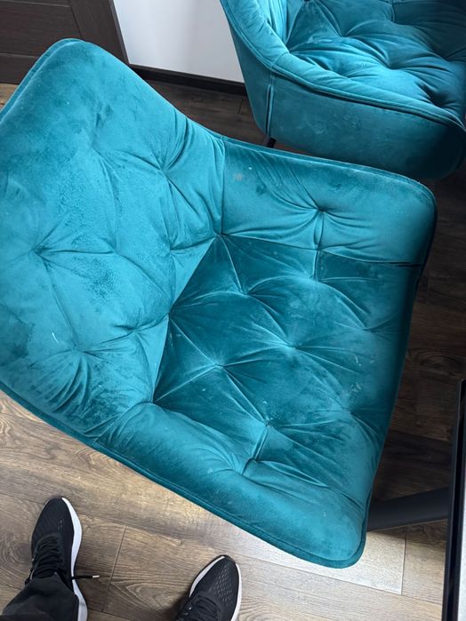 Vand masa extensibila din granit + 4 scaune catifea albastru smarald