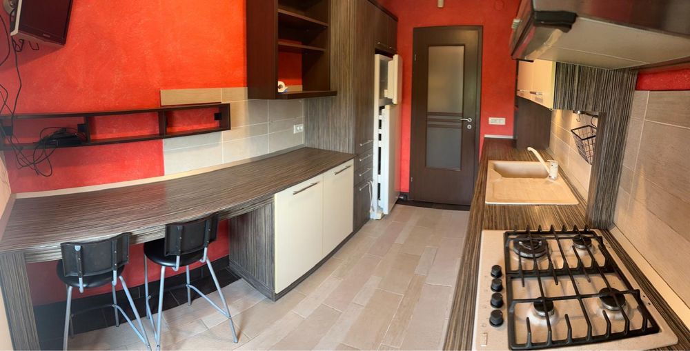 Apartament 3 camere, 2 bai, aproape de Podgoria