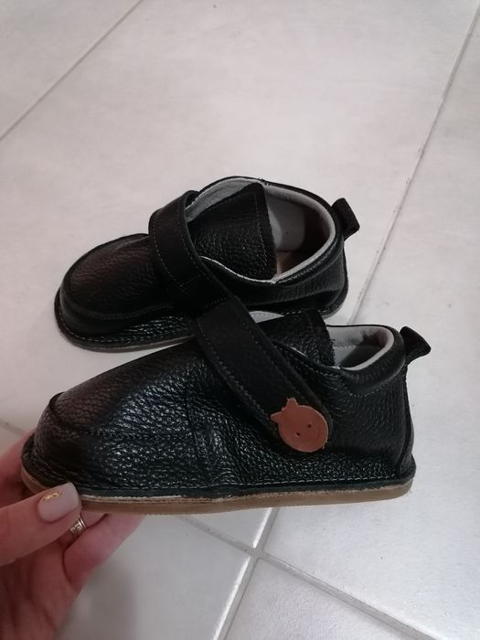 Vând ghetuțe Happy kids