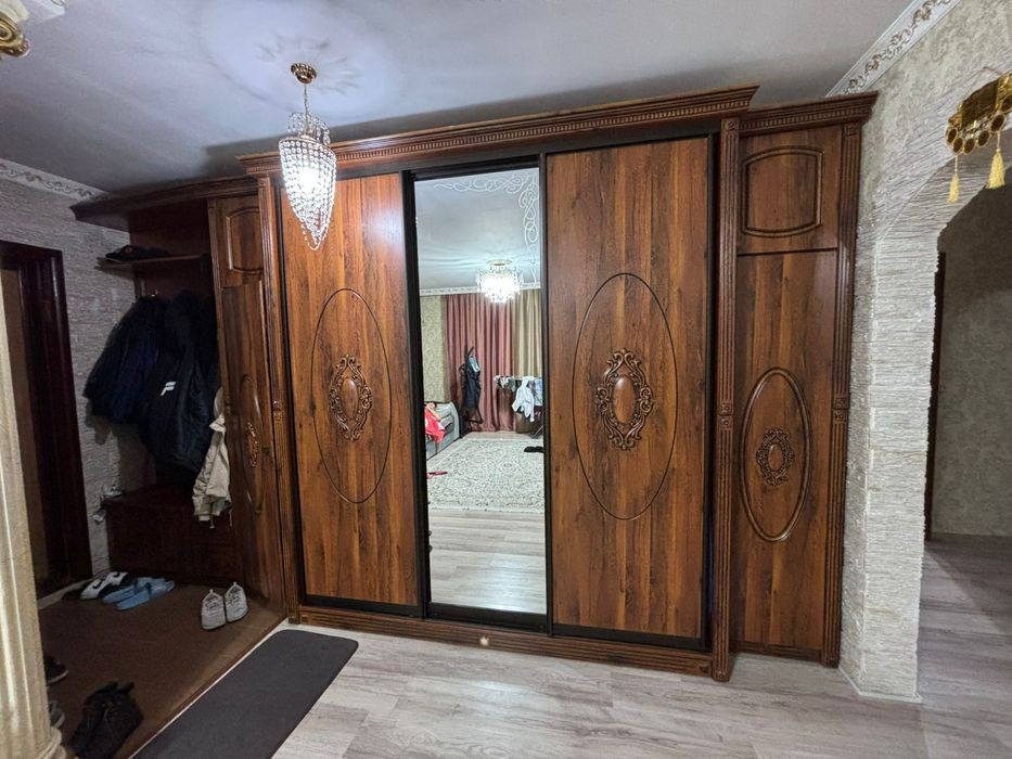 Шкаф прихожая, комод