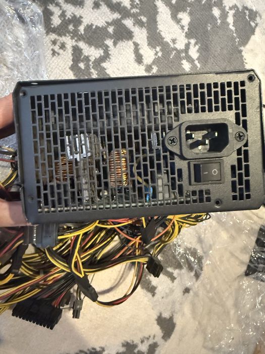 Блок питания Game Max GМ 1650