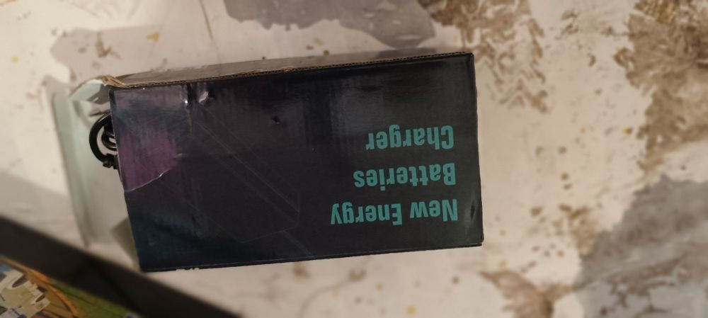 Чисто нова Батерия за кемпер или каравана