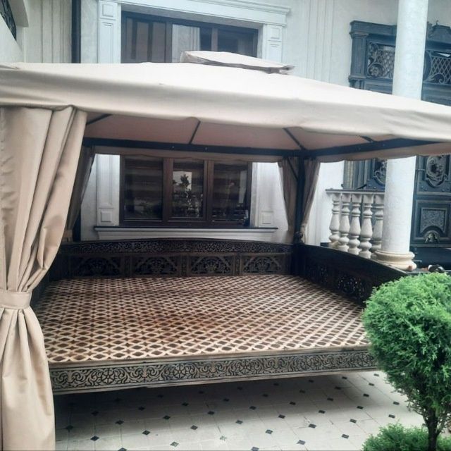 Suri Tapchan Kiravat