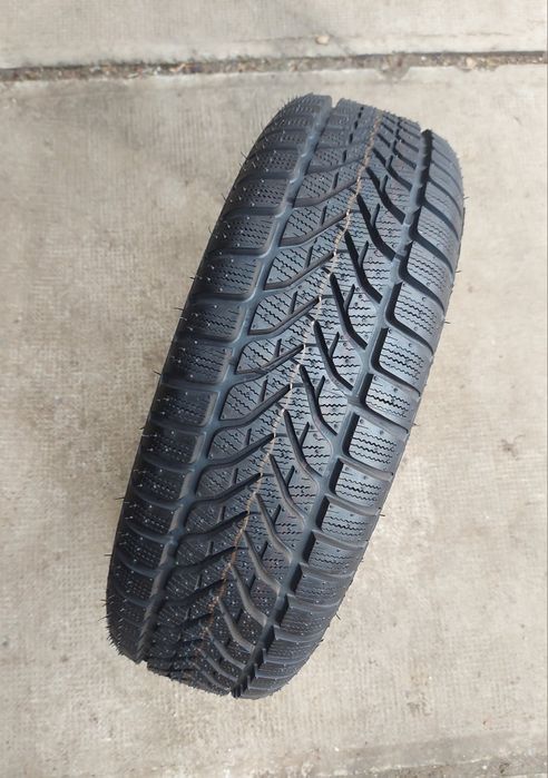 O bucată 175/70 R14 M+S iarnă - una Lassa Fulda