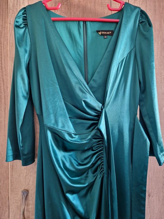 Rochie verde smarald marimea L