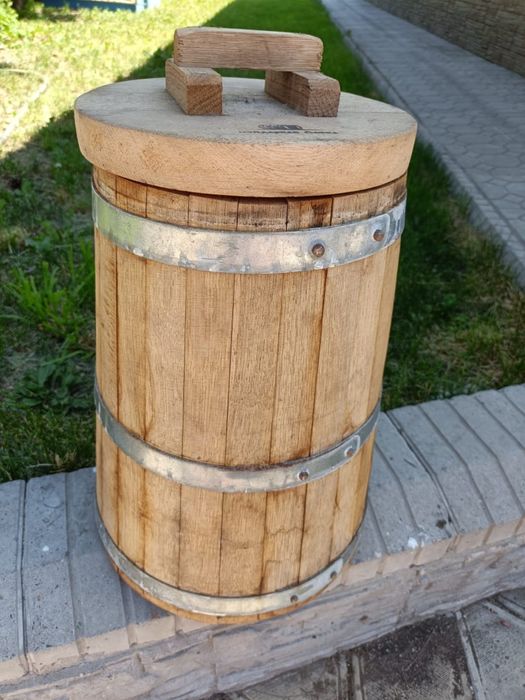 Продам бочку (кадку) для засолки