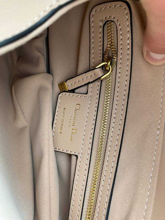 Geanta Dior Saddle Roz din Piele Naturală - nouă, în cutie